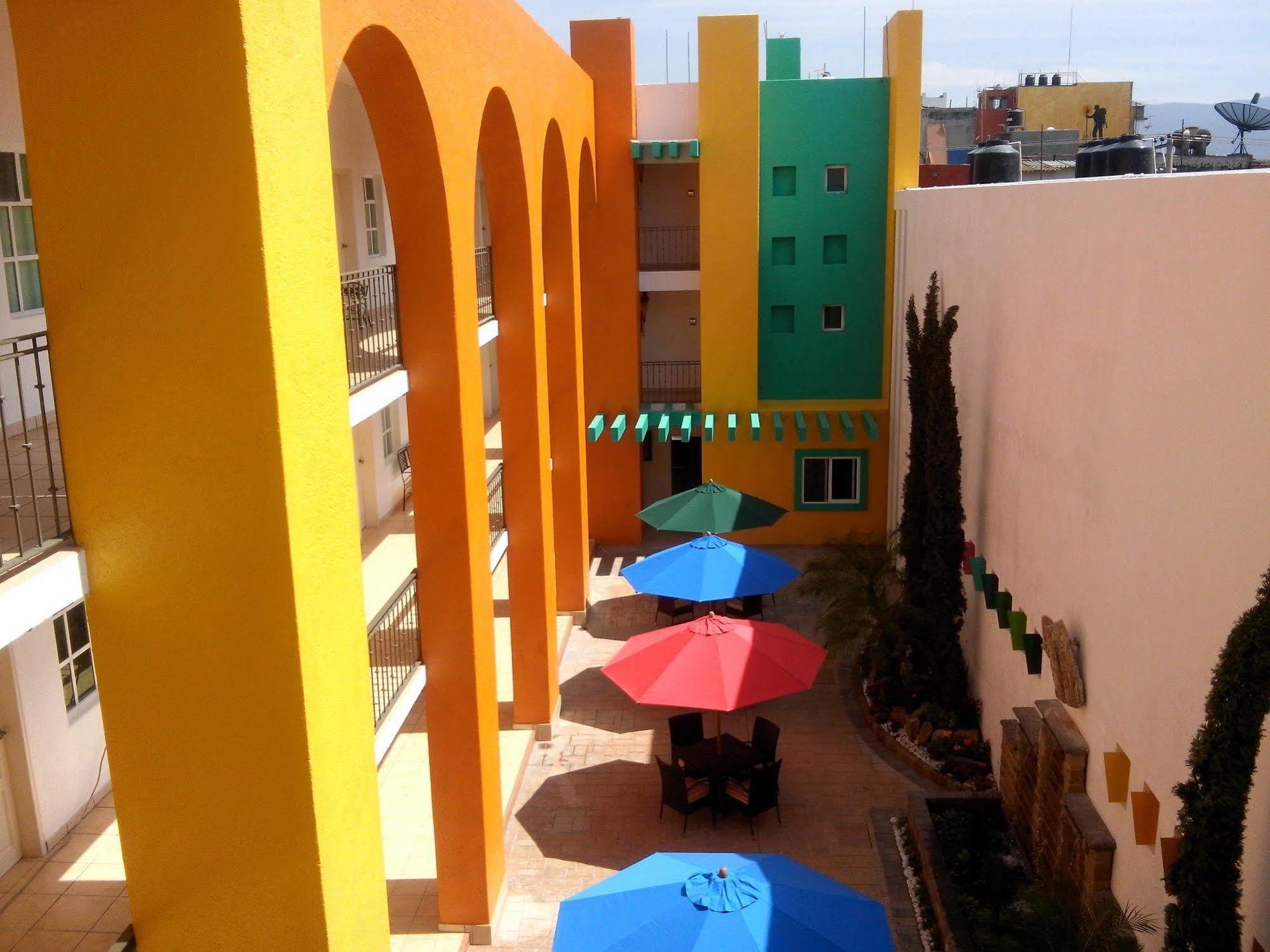 Happy Express Hotel Oaxaca ภายนอก รูปภาพ