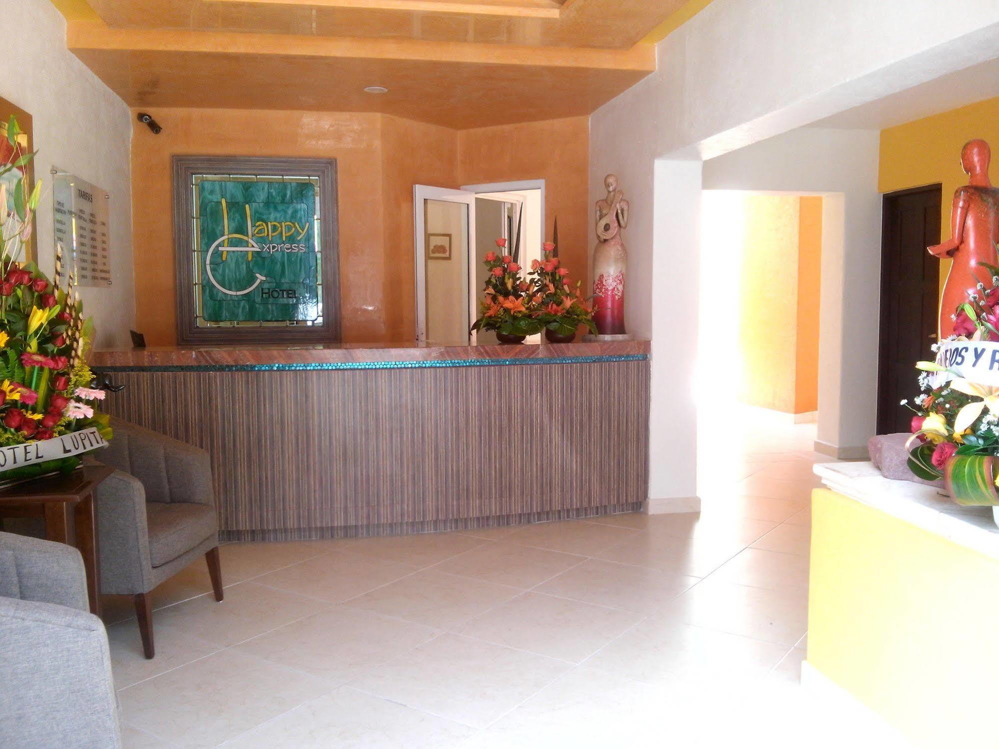 Happy Express Hotel Oaxaca ภายนอก รูปภาพ